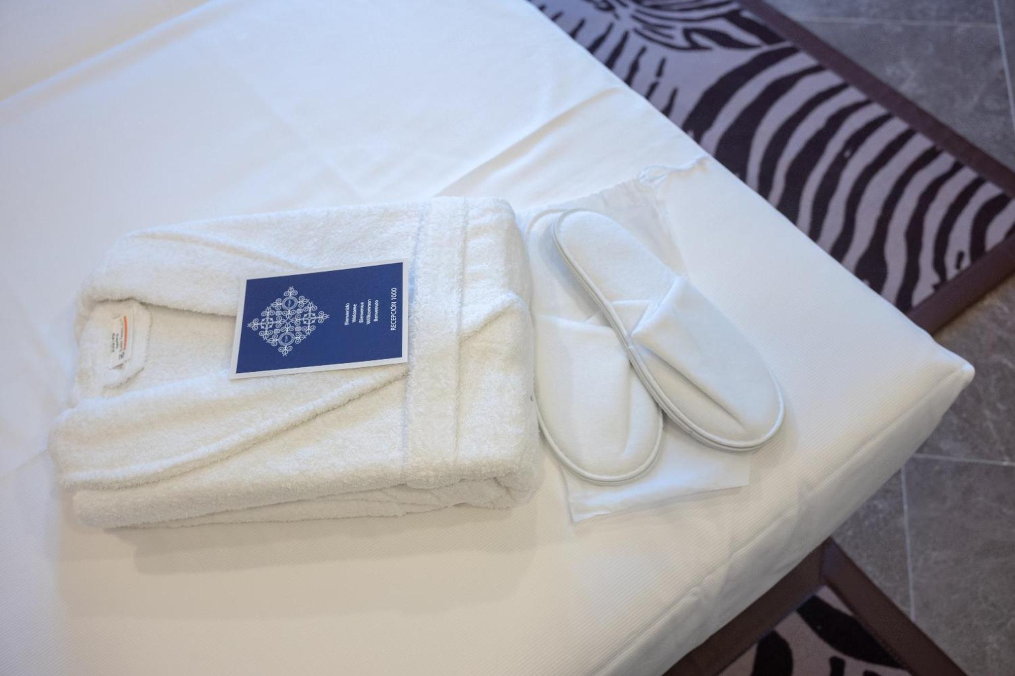 Hotel Admiral San Roque Экстерьер фото