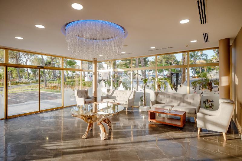 Hotel Admiral San Roque Экстерьер фото
