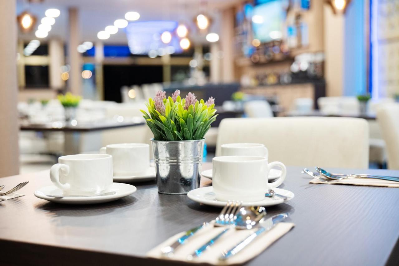 Hotel Admiral San Roque Экстерьер фото