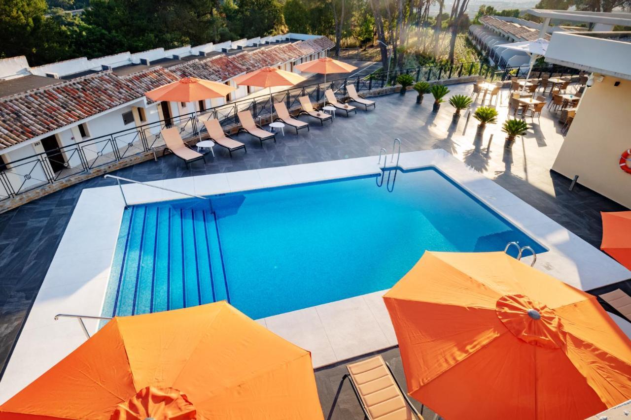 Hotel Admiral San Roque Экстерьер фото